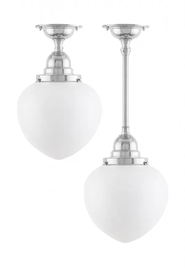 Vacker lampa 2025 från Karlskrona Lampfabrik.