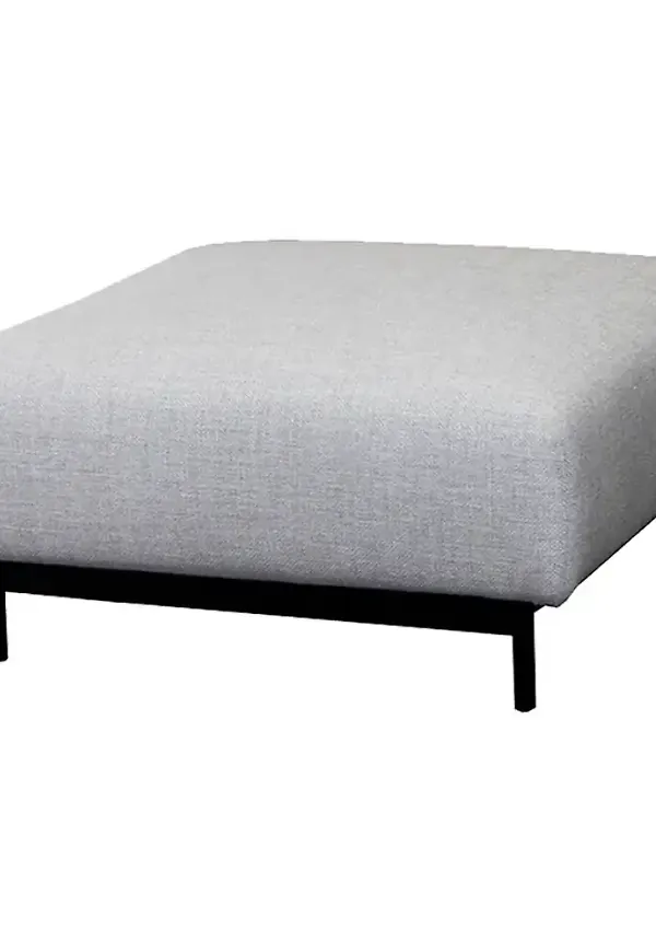 Elegant Fåtölj som passar bra vid många olika tillfällen.