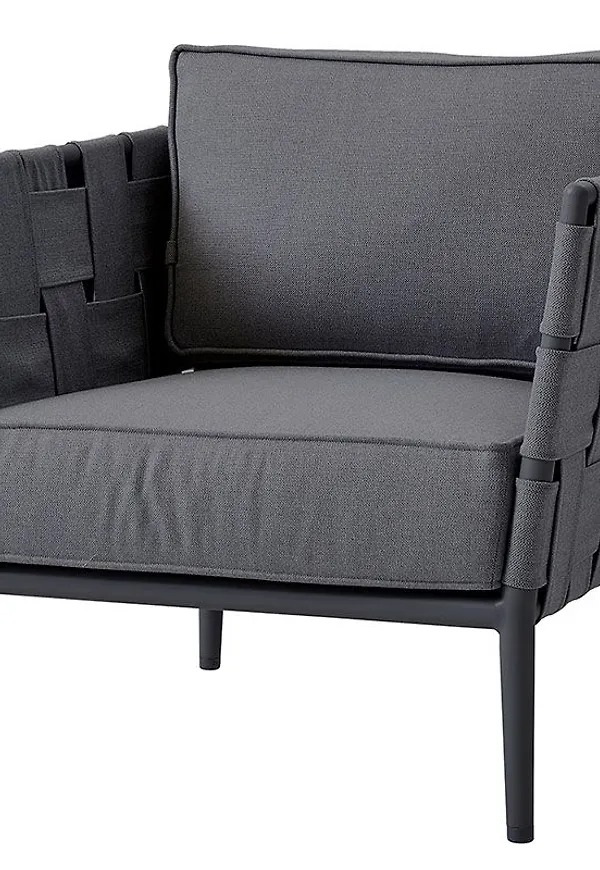 Härlig fåtölj 2026 från Cane-Line.