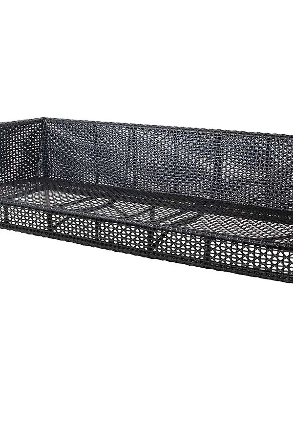 Klassisk Soffa som passar bra vid många olika tillfällen.