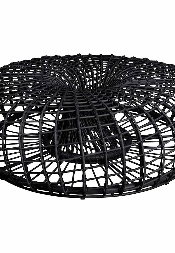 Smickrande bord som passar bra vid många olika tillfällen.