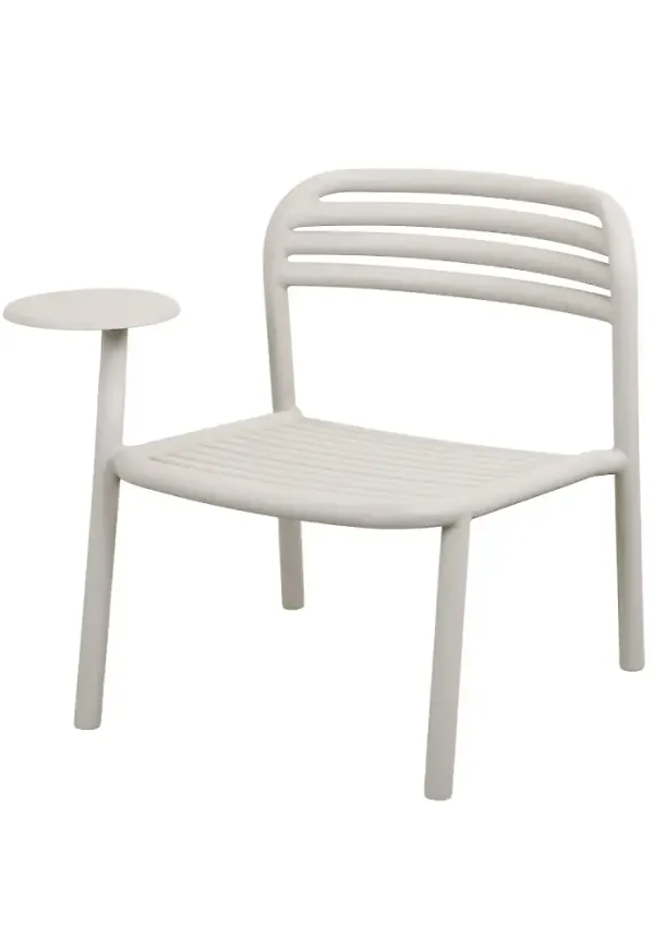 Cane-Line fåtölj som passar perfekt till sommaren 2026!