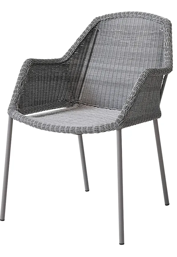 Moderiktig stol 2026 från Cane-Line.