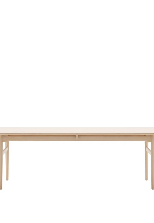 Stilren skrivbord 2026 från Carl Hansen.
