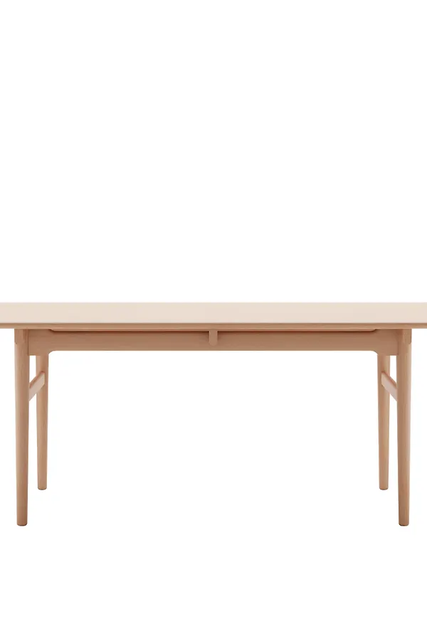 Trendig matbord 2026 från Carl Hansen.