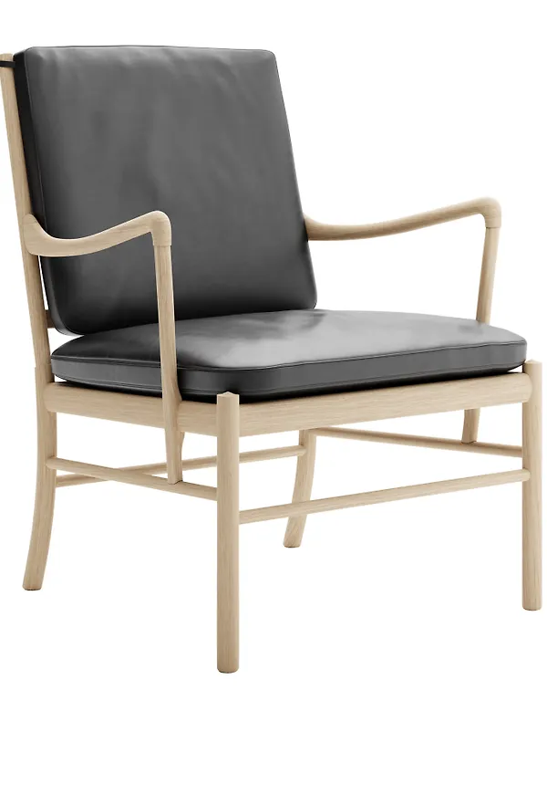 Fantastiskt fin fåtölj i ek från Carl Hansen.