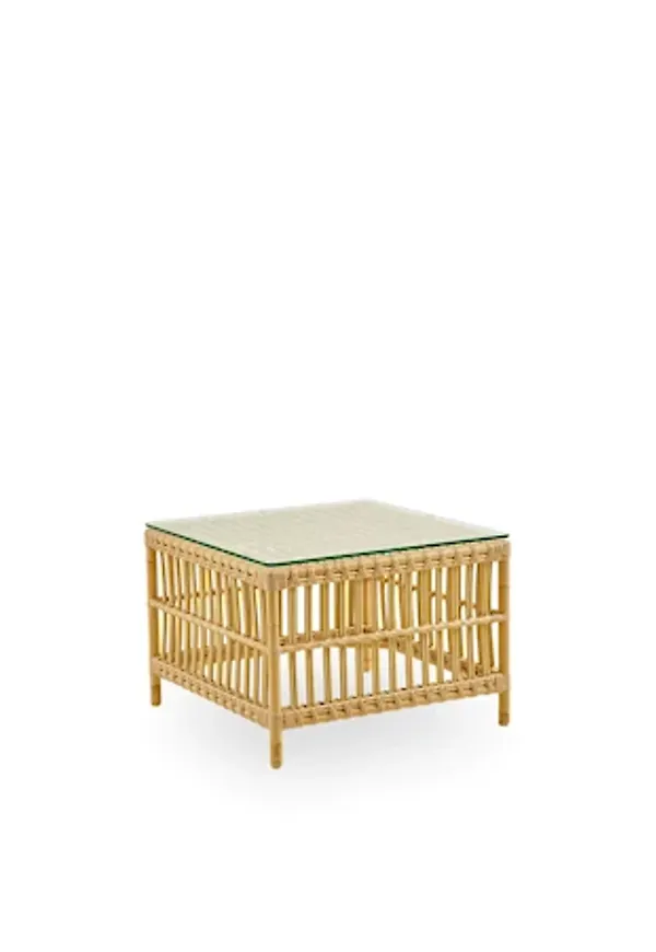 Brun Sika Design-aluminiumsidobord i mysig modell.