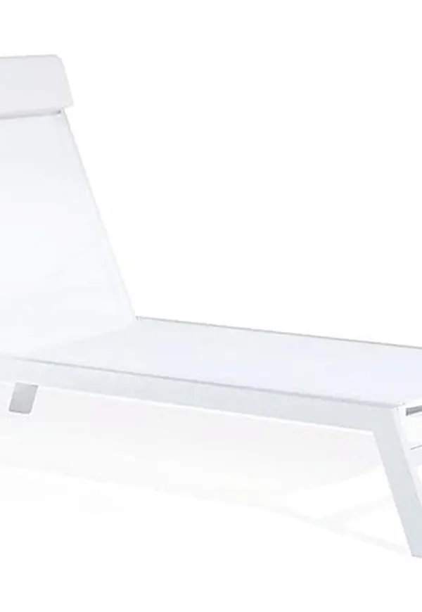 Elegant säng i vit färg gjord i aluminium.