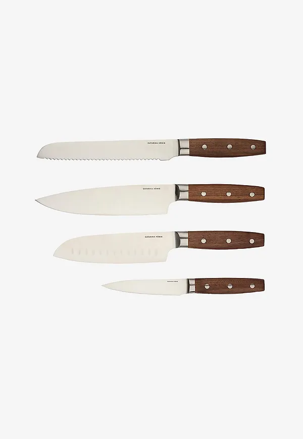 Elegant kockkniv i flerfärgat från Catarina König.