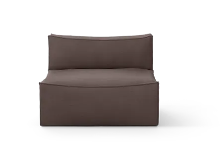 Riktigt trendig ferm living fåtölj i brun färg gjord i bomull.