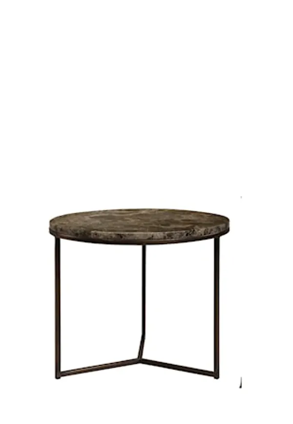 Jättefin bord som passar bra vid många olika tillfällen.