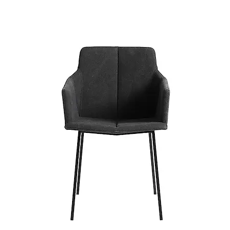 Svart Muubs-stol i mysig modell.