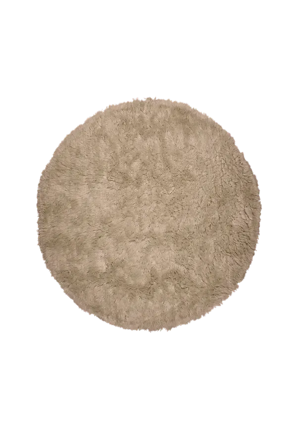 Riktigt fin classic collection matta i beige färg gjord i ull.