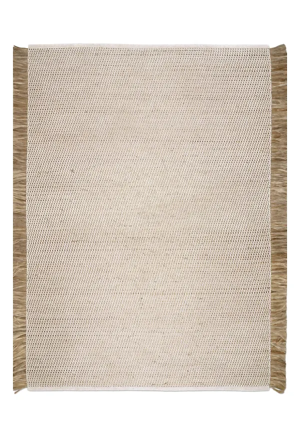 Superfin classic collection matta i beige färg gjord i ull.