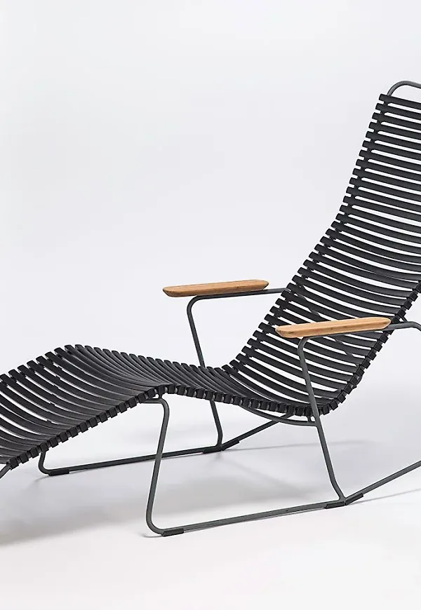 Jättesnygg bord som passar bra vid många olika tillfällen.