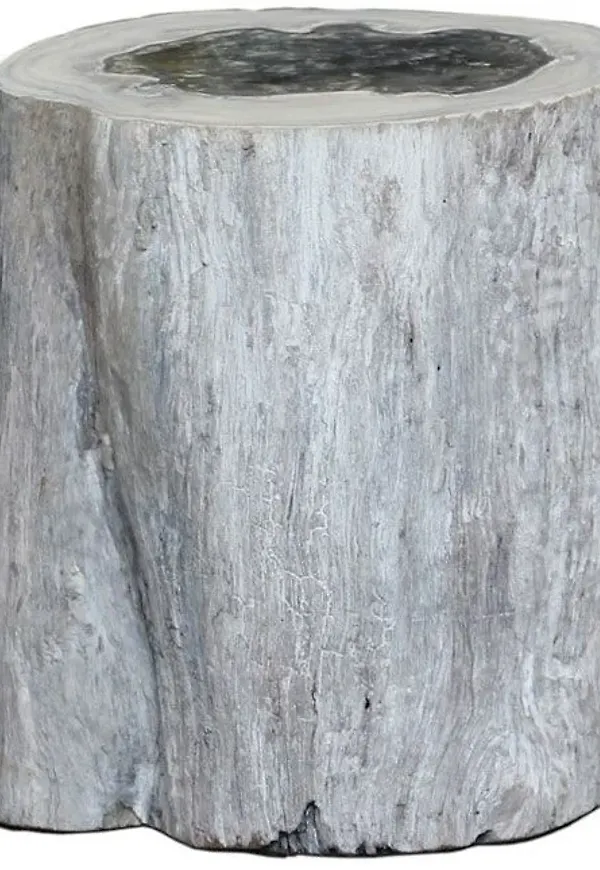 Stilren grå bord i teak från Artwood.