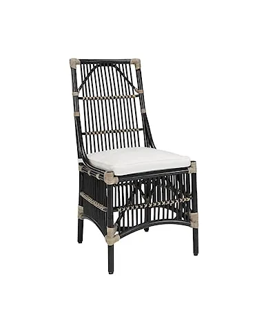 Riktigt fin svart stol 2025 från Artwood.