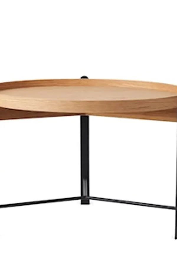 Trendig ekbord i brunt från Warm Nordic.