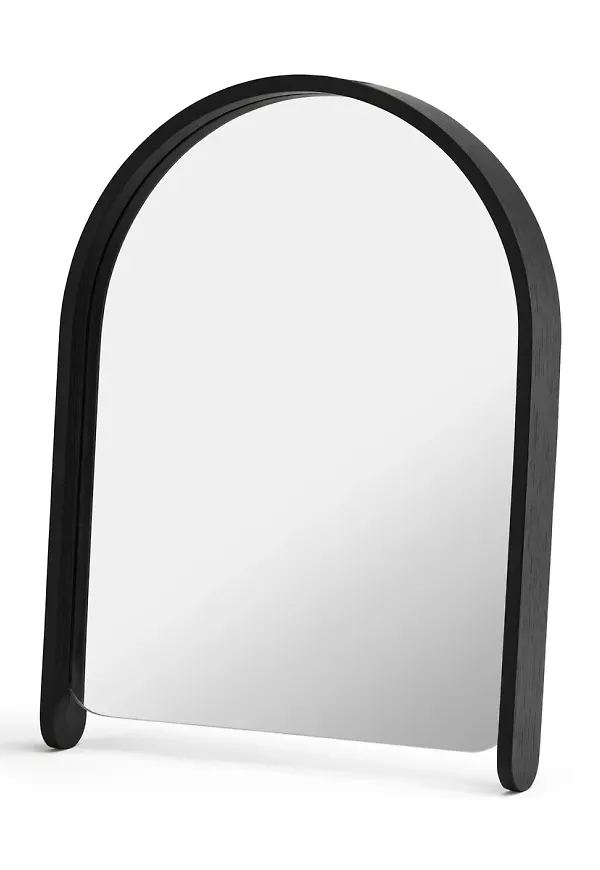Stilriktig spegel 2025 från Cooee Design.