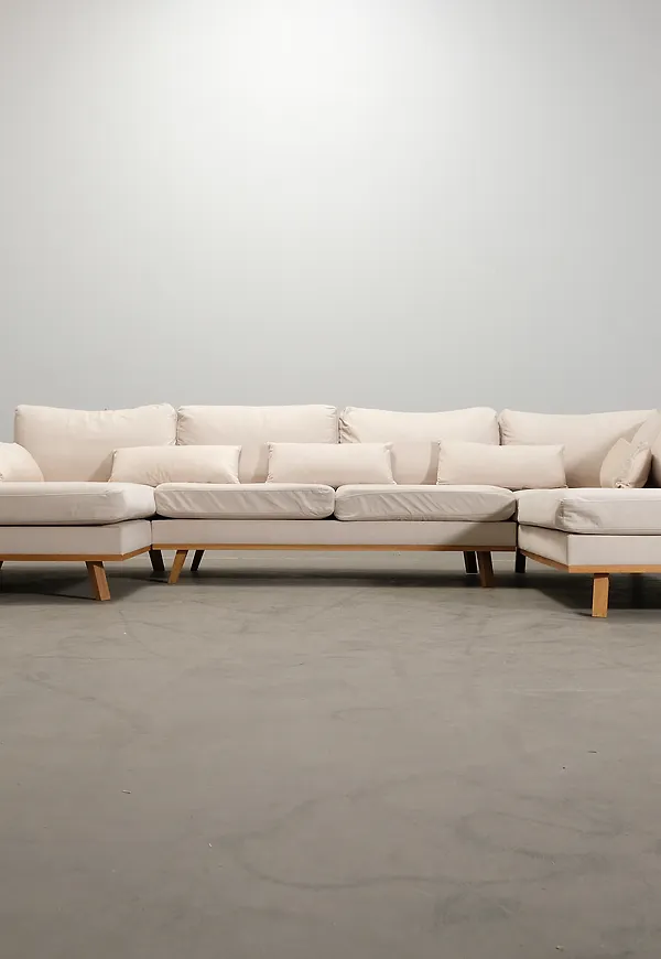 Söt beige soffa 2025 från No brand.