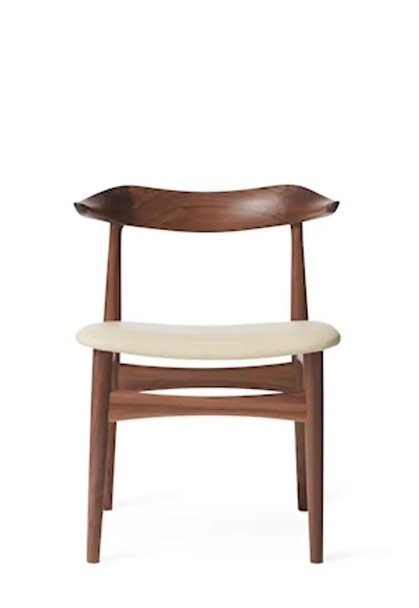 Snygg brun stol 2025 från Warm Nordic.