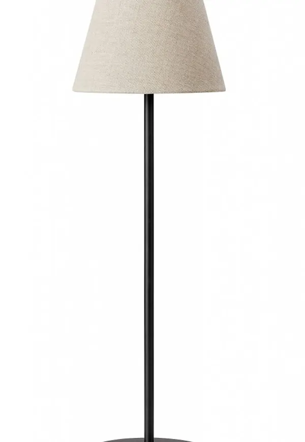 Jättefin bordslampa 2025 från Markslöjd.