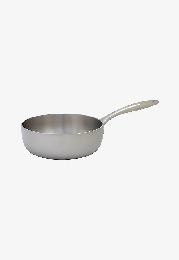 Elegant sauteuse 2026 från Culimat.