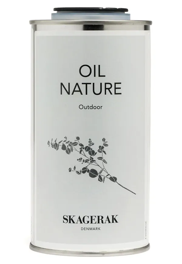 Ikonisk teakmöbel 2025 från Skagerak.