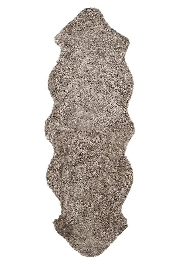 Riktigt trendig matta i fårskinn från Skinnwille.