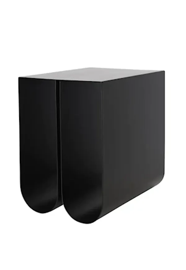 Ikonisk svart bord 2025 från Kristina Dam Studio.