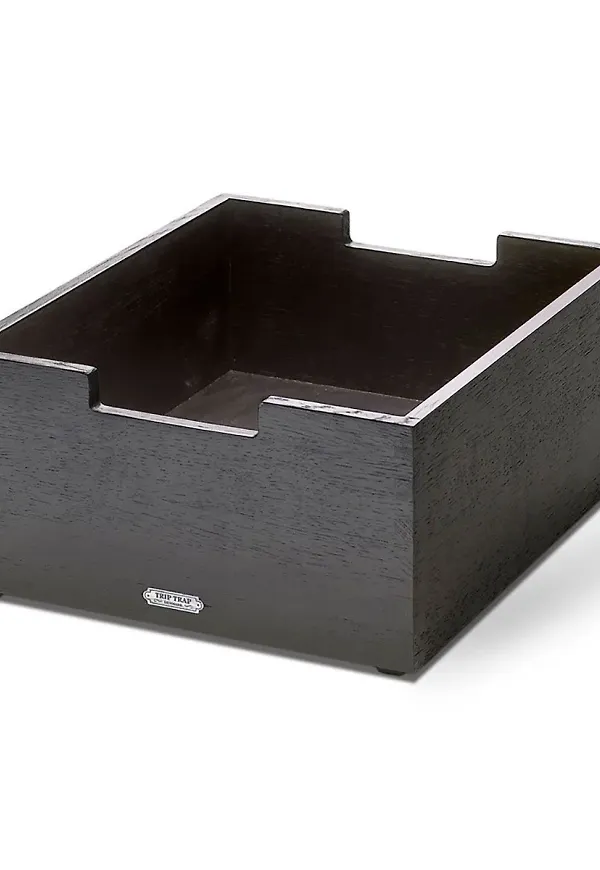 Modern låda 2024 från Skagerak.