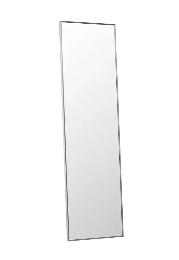 Trendig spegel i silver från Venture Home.