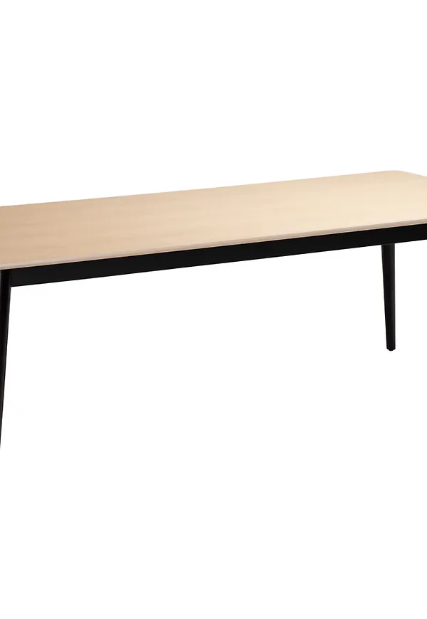 Stilriktig ekbord i beiget från Dan-Form.