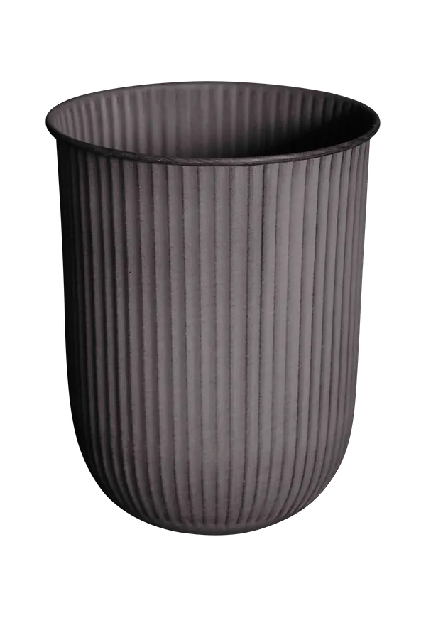 Supersnygg utekruka i järn från DBKD.