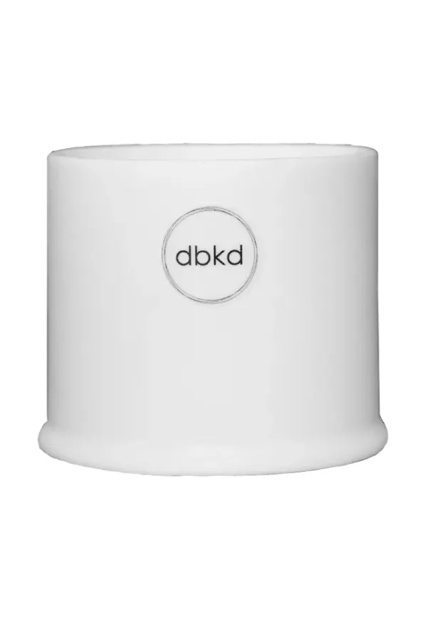 Ikonisk vit kruka 2025 från DBKD.