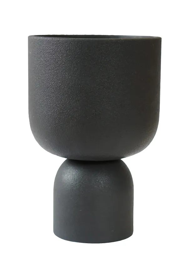 Ikonisk svart kruka 2025 från DBKD.