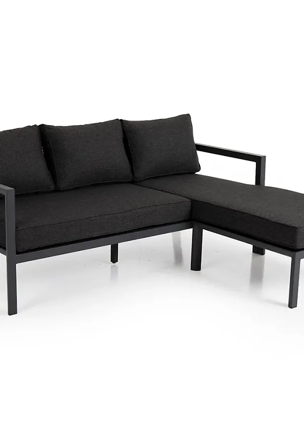 Klassisk Soffa som passar bra vid många olika tillfällen.