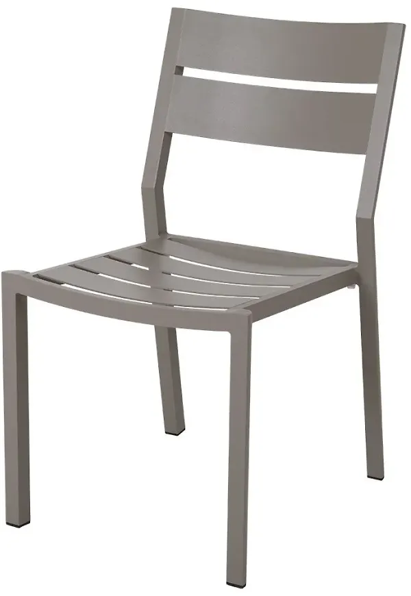 Smickrande stol 2025 från Brafab.