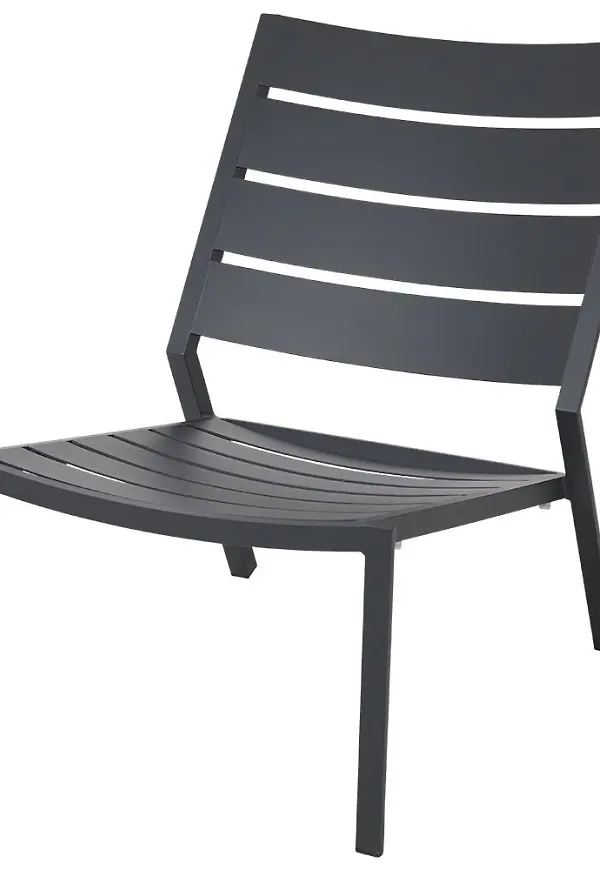 Superfin stol i grå färg gjord i aluminium.