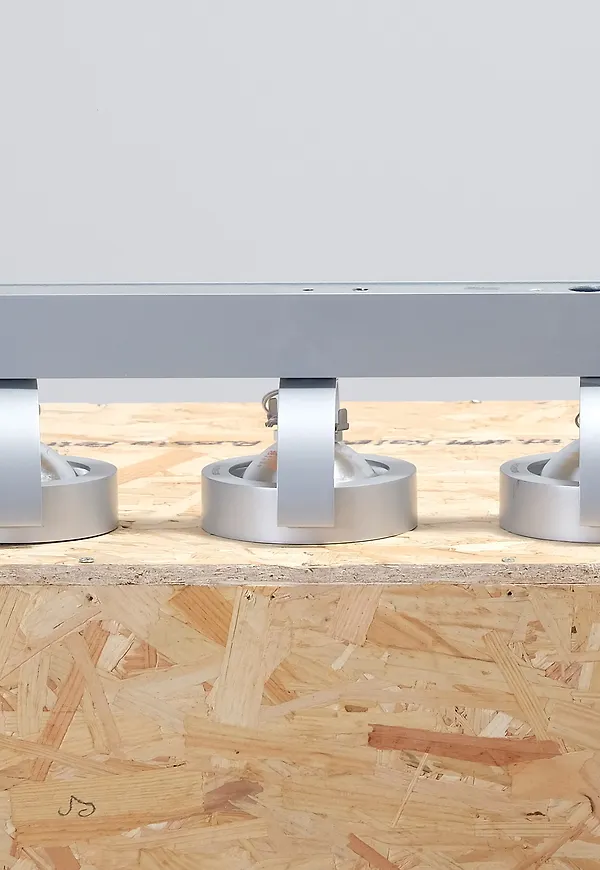 Riktigt fin grå taklampa 2025 från No brand.