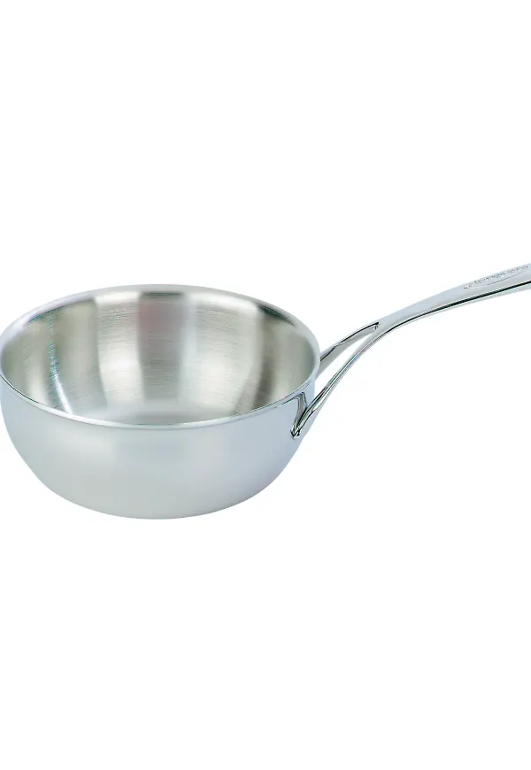 Fantastiskt fin sauteuse i silverfärgade från Demeyere.