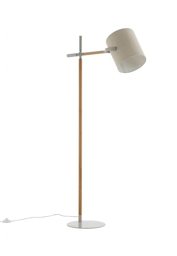 Jättesnygg lampa 2025 från Venture Home.