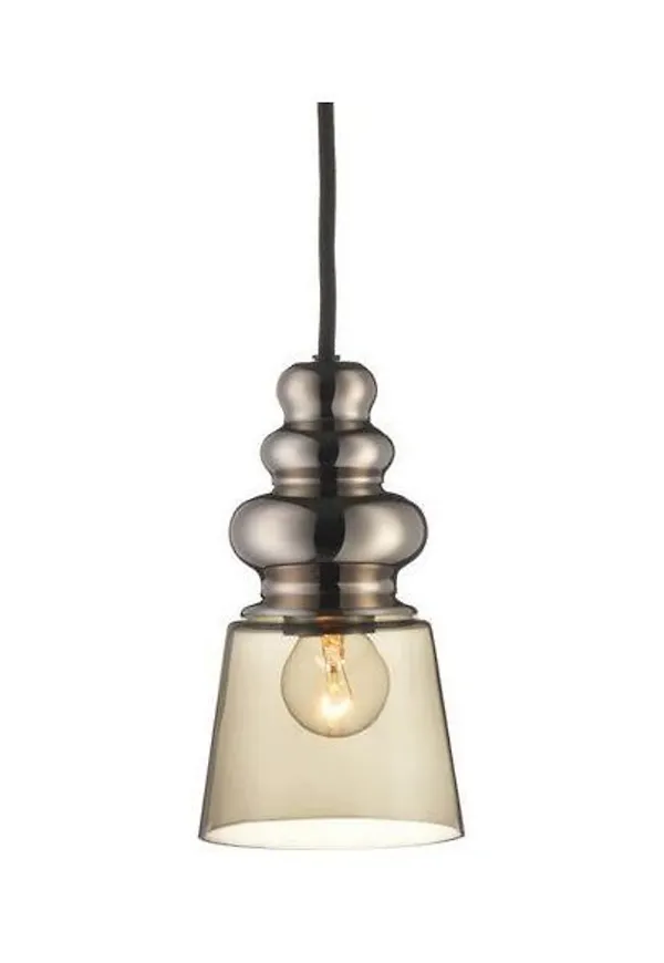 Riktigt snygg silverfärgad lampa 2026 från Design By Us.