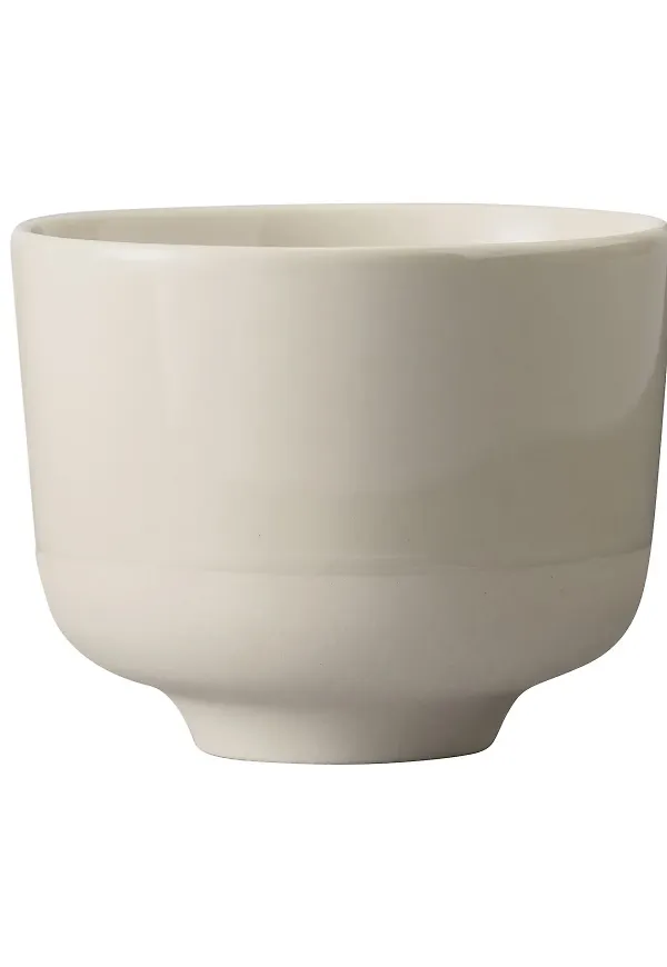 Modern mugg i beiget från Design House Stockholm.