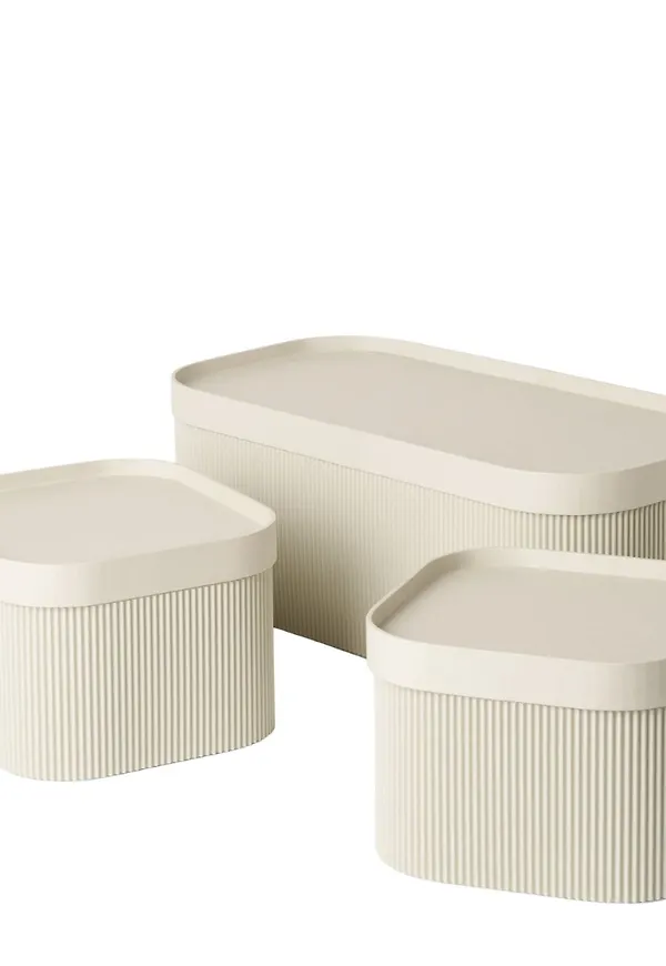 Modern förvaringslåda i beiget från Designtorget.