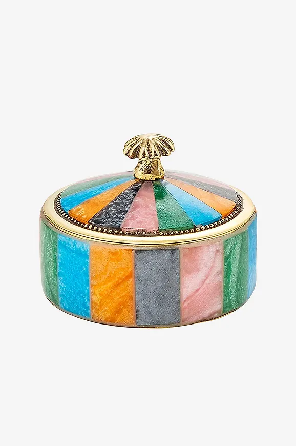 Riktigt snygg skrin i guld från Doing Goods.