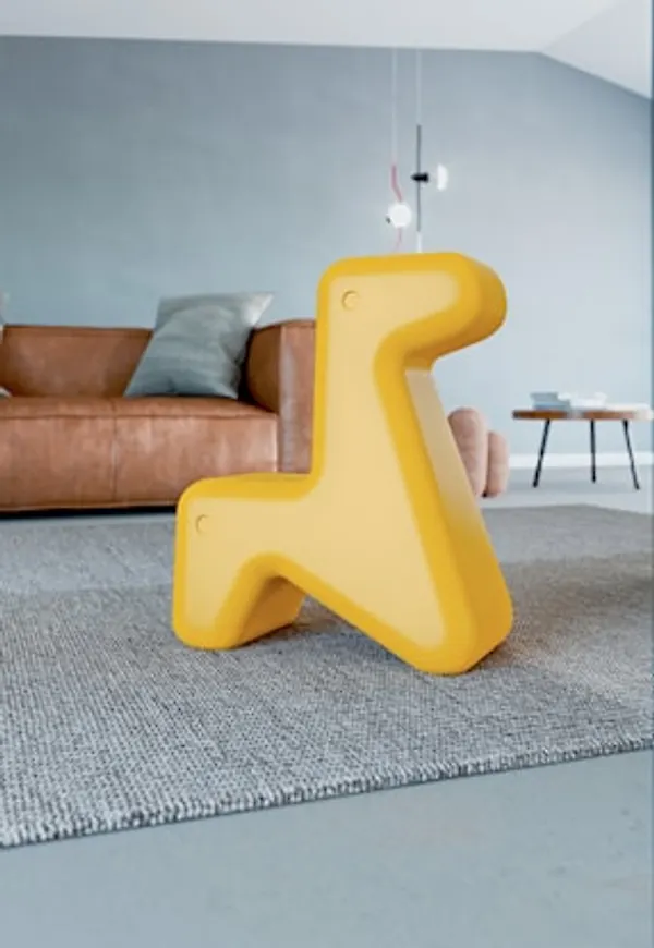 Riktigt trendig möbel 2025 från Alessi.