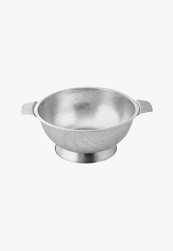 Smickrande köksredskap i silver från Dorre.