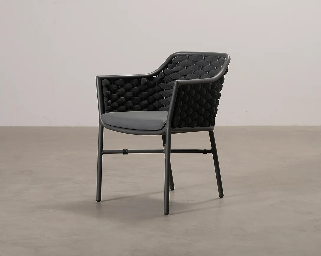 Snygg grå stol 2025 från Drigani.