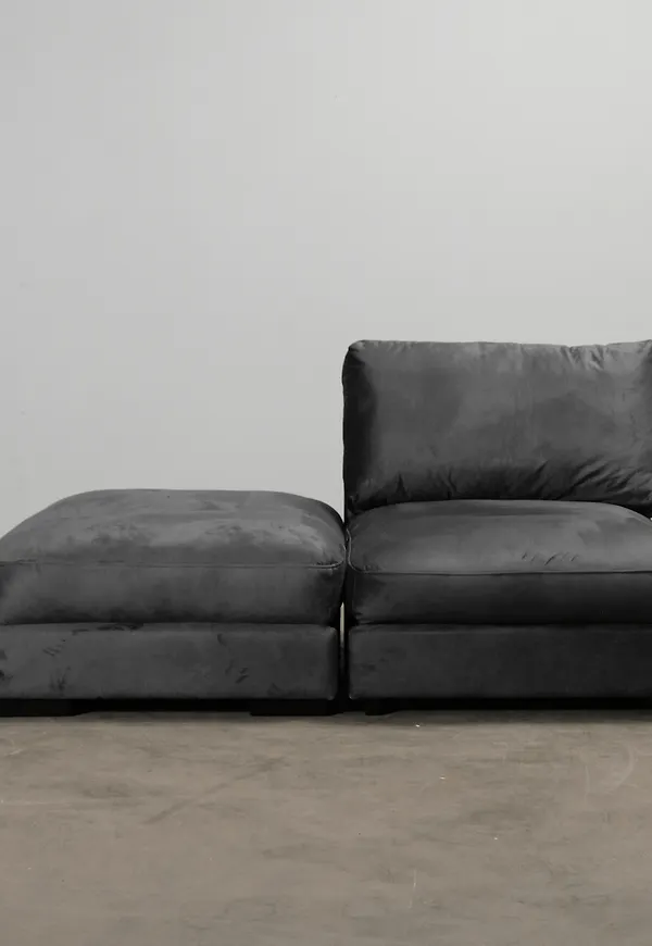 Mörkgrå No brand-modulsoffa i härlig modell.